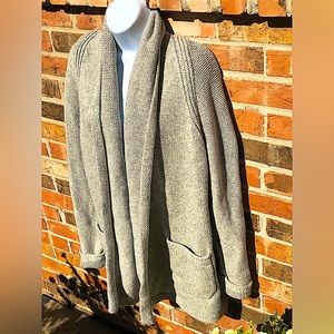 J.Crew Gray Knit Shawl Collar Over Sized Sweater. Woman’s Size Small